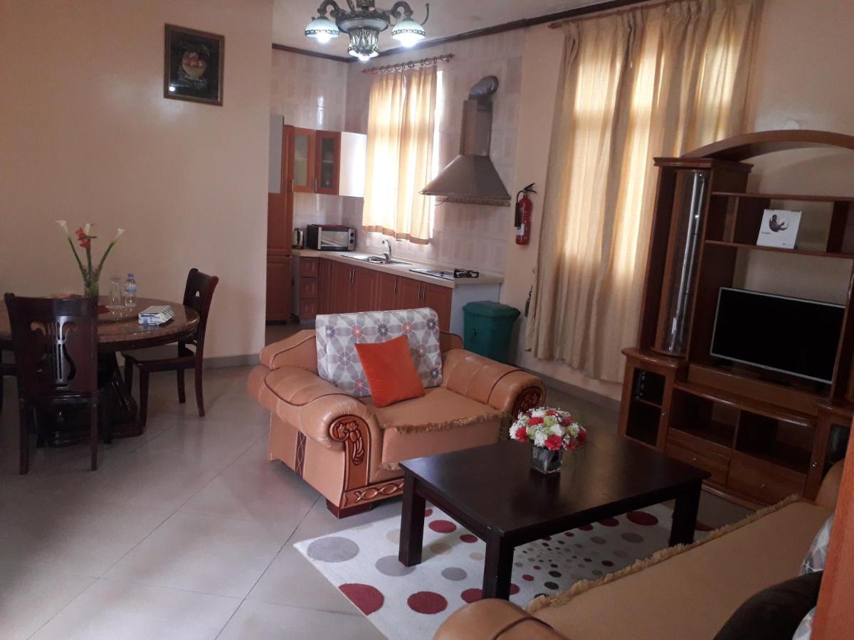 Park View Courts Aparthotel Kigali Buitenkant foto