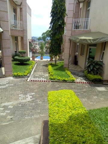 Park View Courts Aparthotel Kigali Buitenkant foto